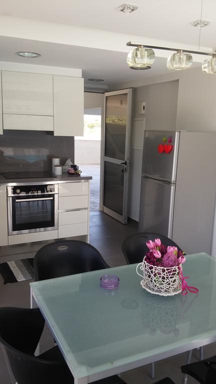Palms Resort Apartments Alethriko 객실 사진