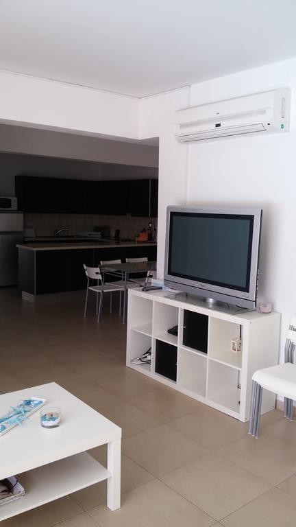 Palms Resort Apartments Alethriko 객실 사진