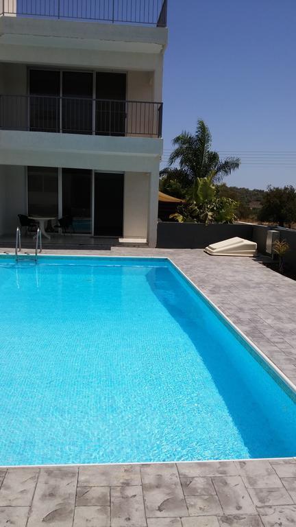 Palms Resort Apartments Alethriko 객실 사진