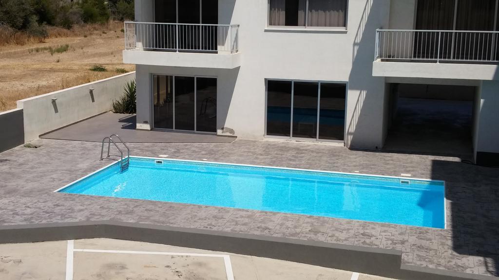 Palms Resort Apartments Alethriko 객실 사진