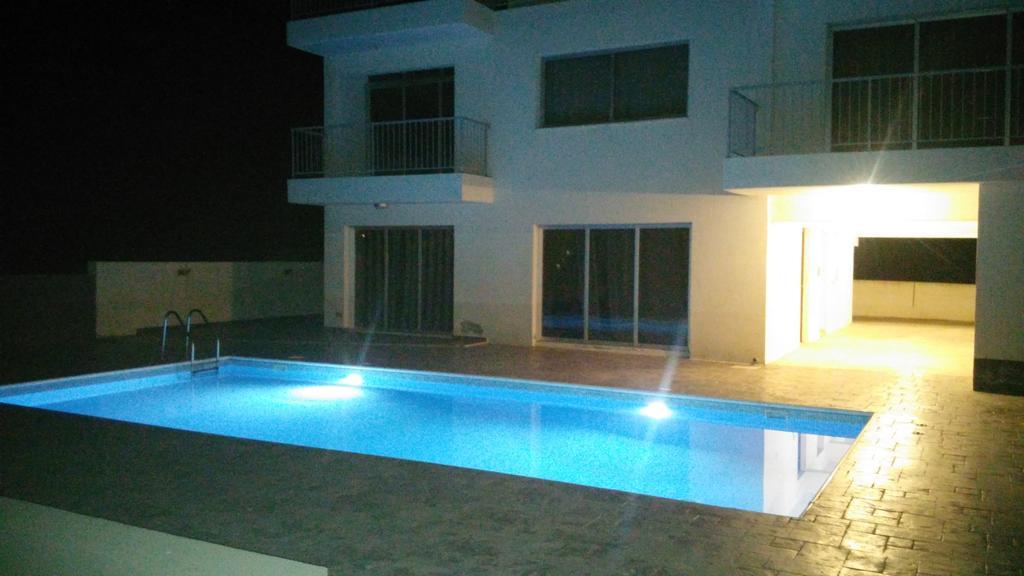 Palms Resort Apartments Alethriko 외부 사진